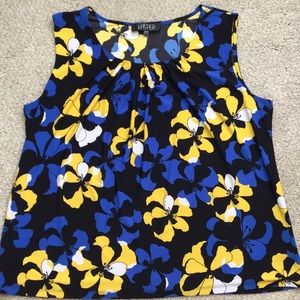 Floral print sleeveless top